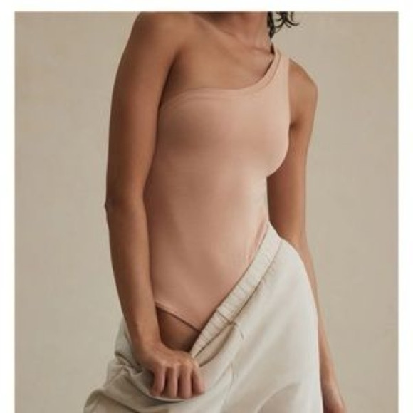 NEW Clyque Blush Sivan Bodysuit size S - Picture 3 of 14